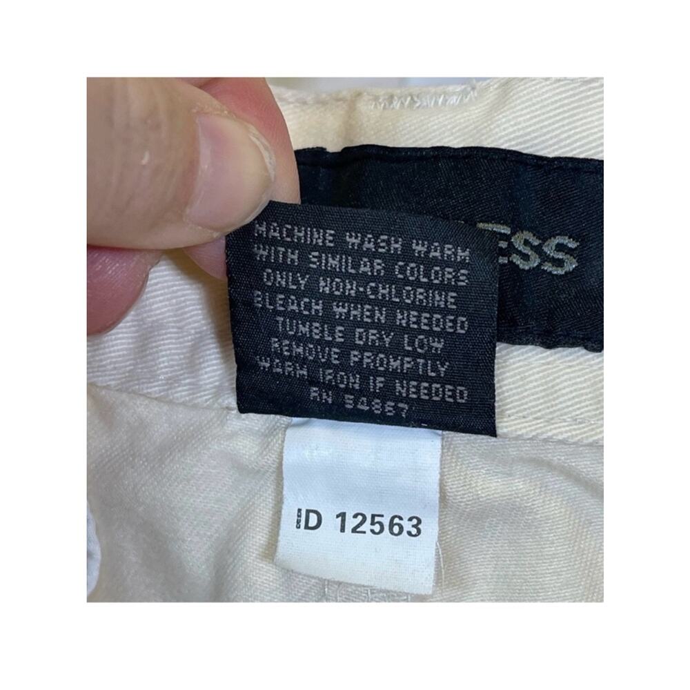Express, Cargo Shorts. Size 33W. In excellent condition! - Picture 6 of 6
